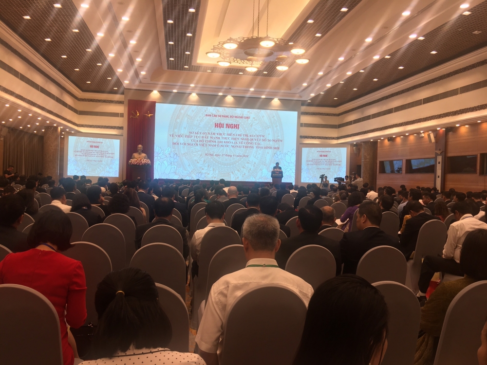 Thực hiện công tác về người Việt Nam ở nước ngoài: kiến nghị 9 nhiệm vụ và giải pháp
