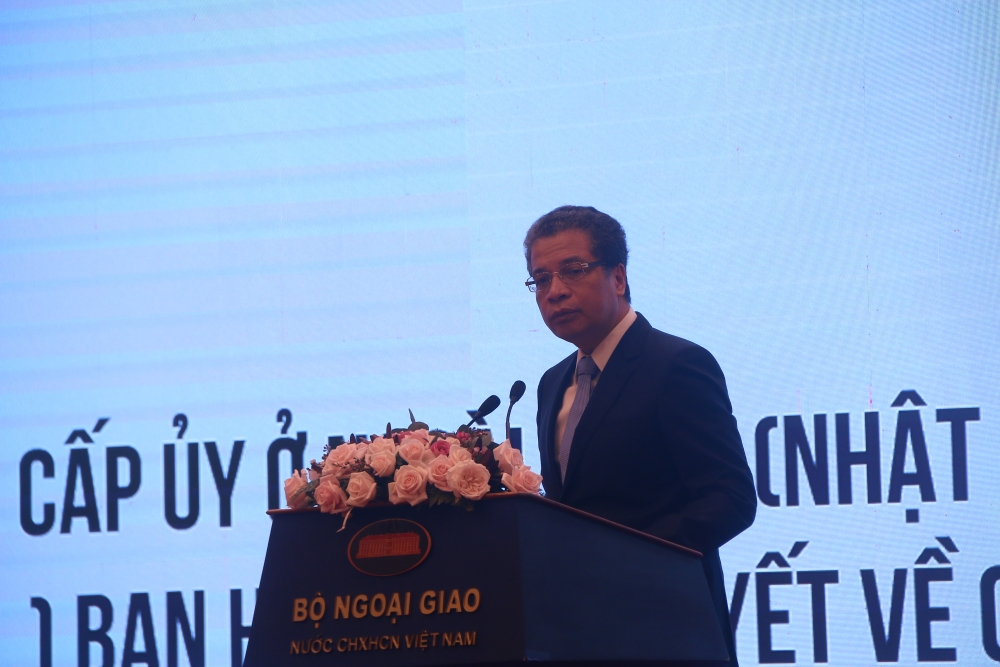 Thực hiện công tác về người Việt Nam ở nước ngoài là nhiệm vụ của cả hệ thống chính trị và của toàn dân