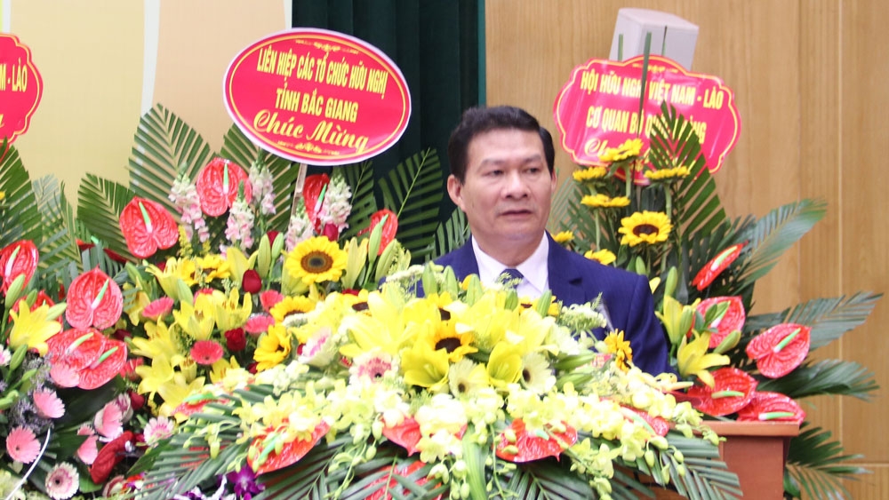 Ông Nguyễn Xuân Khởi, Chủ tịch Hội Hữu nghị Việt Nam - Lào tỉnh Bắc Giang khóa III tiếp tục được bầu giữ chức Chủ tịch khóa IV