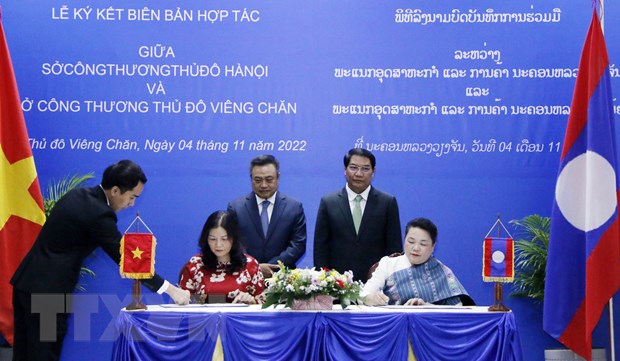 Thu tuong Lao danh gia cao su hop tac giua thu do Vientiane va Ha Noi hinh anh 2