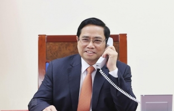 Thủ tướng Phạm Minh Chính điện đàm với Thủ tướng Pháp Elisabeth Borne