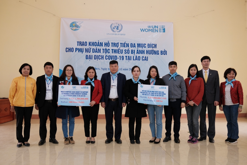 600 hộ nghèo và dân tộc thiểu số tại Lào Cai bị ảnh hưởng COVID-19 được UN Women hỗ trợ