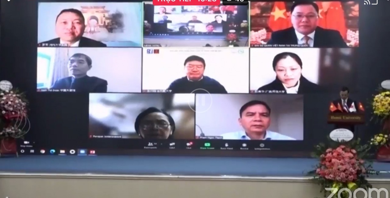 Học giả Việt Nam – Trung Quốc giao lưu, trao đổi kinh nghiệm về ngôn ngữ