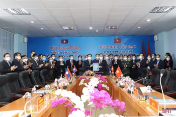 Đẩy mạnh xuất nhập khẩu qua cửa khẩu Cầu Treo để thúc đẩy kinh tế Hà Tĩnh và Bôlykhămxay hậu COVID-19