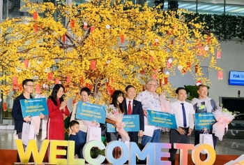 Thành phố Hồ Chí Minh đón đoàn khách du lịch đầu năm 2023