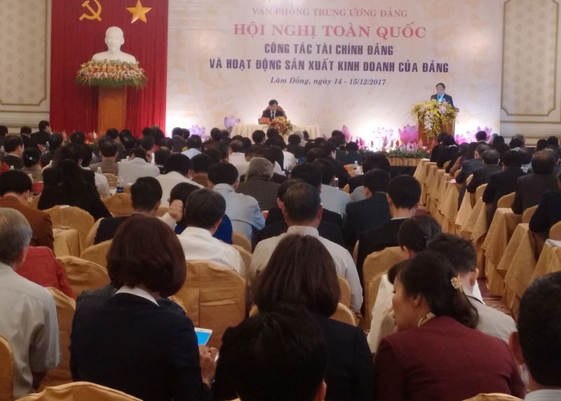 Một hội nghị toàn quốc công tác tài chính Đảng và hoạt động sản xuất kinh doanh của Đảng.