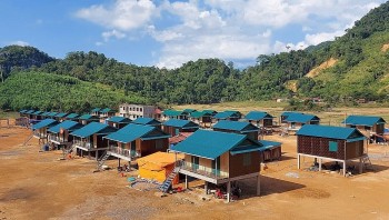 xay dung duong nuoc sinh hoat cho 34 ho dong bao bru van kieu