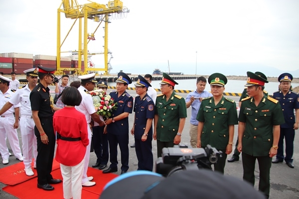 tau canh sat bien an do viet nam dien tap tim kiem va cuu nan tren bien da nang