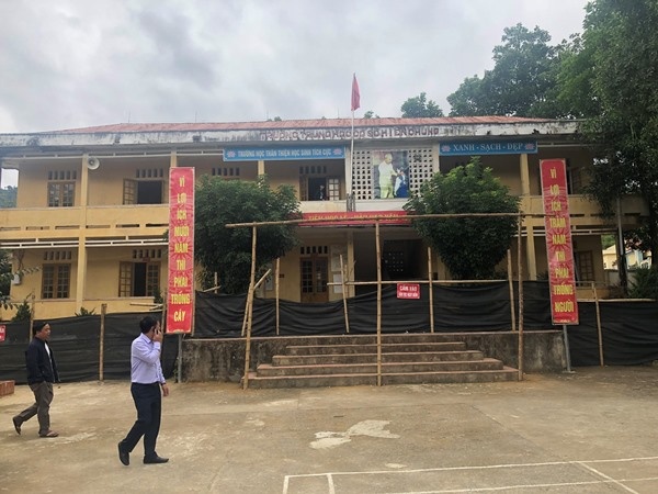 vuot tien do cong trinh khac phuc khan cap thien tai truong thcs hien chung