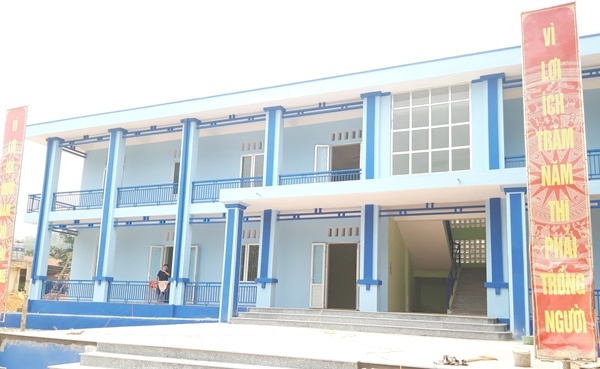 vuot tien do cong trinh khac phuc khan cap thien tai truong thcs hien chung