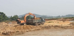 tu vu nao vet dap vung trang lo chuyen nha may gach mua dat chui
