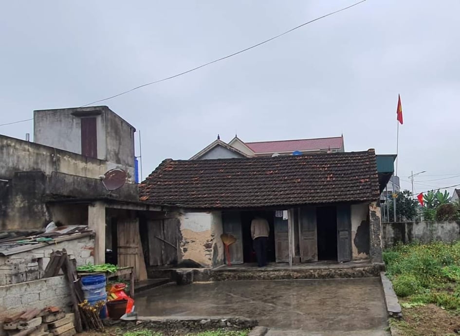 Nghệ An: Bàn giao ngôi nhà tình nghĩa cho cụ bà neo đơn có hoàn cảnh khó khăn