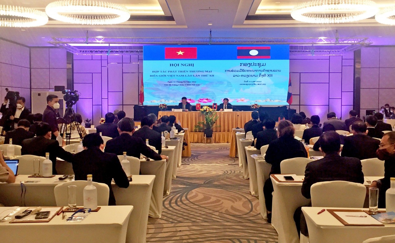 Nghệ An và các tỉnh của Lào có nhiều tiềm năng phát triển thương mại biên giới