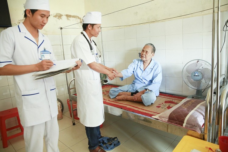 Bệnh viện Phong - Da liễu Trung ương Quỳnh Lập: 65 năm xây dựng và trưởng thành