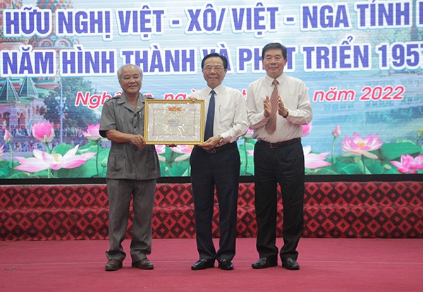 Giao lưu kỷ niệm 65 năm thành lập Hội Hữu nghị Việt – Nga tỉnh Nghệ An