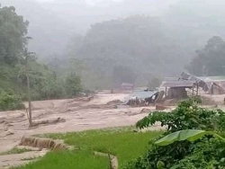 tin bao so 3 hang chuc nguoi va nha cua bi cuon troi o thanh hoa