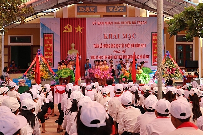 quang binh phat dong tuan le voi chu de doc va hoc tap suot doi theo tam guong bac ho vi dai