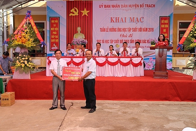 quang binh phat dong tuan le voi chu de doc va hoc tap suot doi theo tam guong bac ho vi dai
