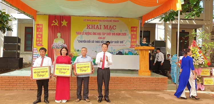 Quảng Bình: Phát động Tuần lễ học tập suốt đời với chủ đề: “Chuyển đổi số thúc đẩy Học tập suốt đời năm 2020” Quảng Bình: Phát động Tuần lễ học tập suốt đời với chủ đề “Chuyển đổi số thúc đẩy Học tập suốt đời năm 2020”