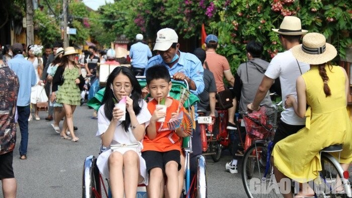 Dịp nghỉ lễ 30/4, 1/5: Ngành du lịch trở lại sau 2 năm 