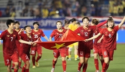 Đơn vị hứa thưởng nói "đang mang tiền xuống đội", BHL tuyển nữ Việt Nam vẫn nhất quyết không nhận