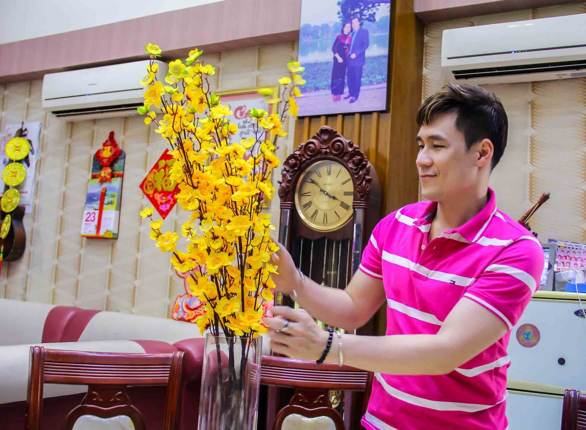 khanh phuong tiet lo qua tang tet bat mi thoi diem lap gia dinh
