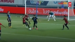 Video: Cầu thủ Port FC vẫn sút tung lưới Đặng Văn Lâm dù 10 đồng đội Muangthong về che chắn