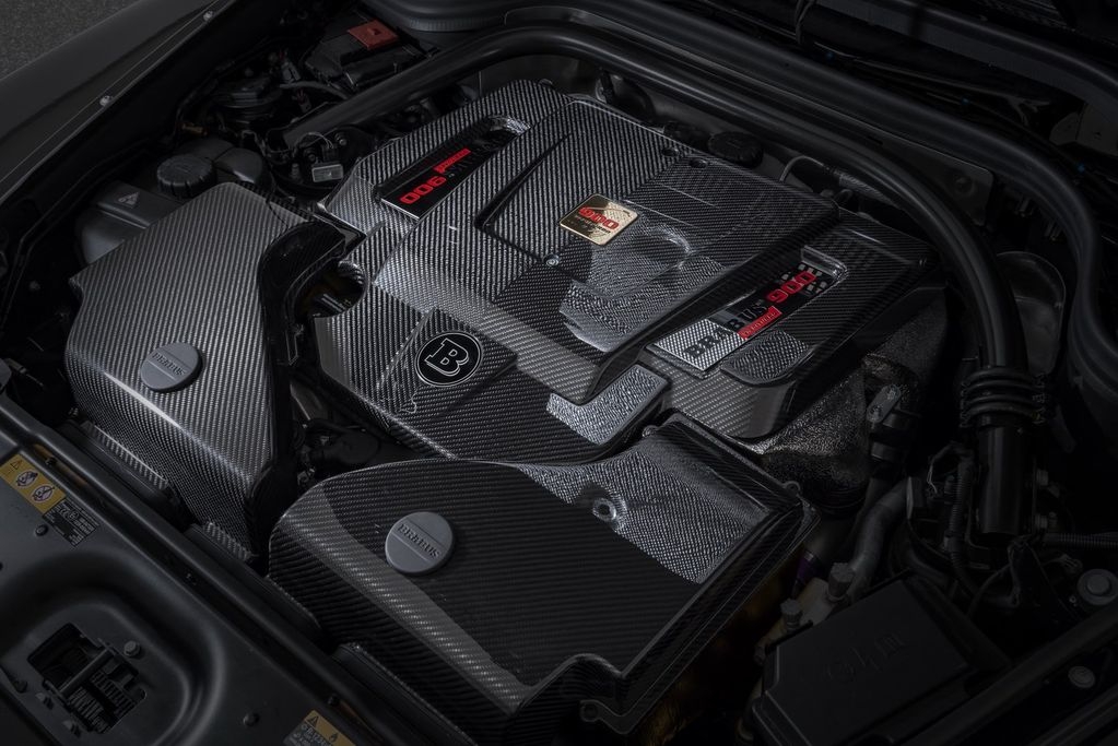 Soi chiếc xe "siêu hiếm" C.Ronaldo vừa được tặng sinh nhật soi chiec xe ca the gioi chi co 10 cai cronaldo vua duoc tang sinh nhat