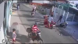 video can canh israel phong 2 qua ten lua dan dao tam xa