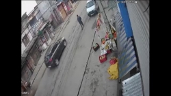video xe tai lao nhu ten lua ui bay o to