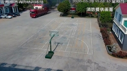 video tai xe lai thang vao tram cuu hoa sau khi phat hien xe tai boc chay