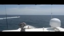 Video: Các xuồng máy vũ trang của Iran 