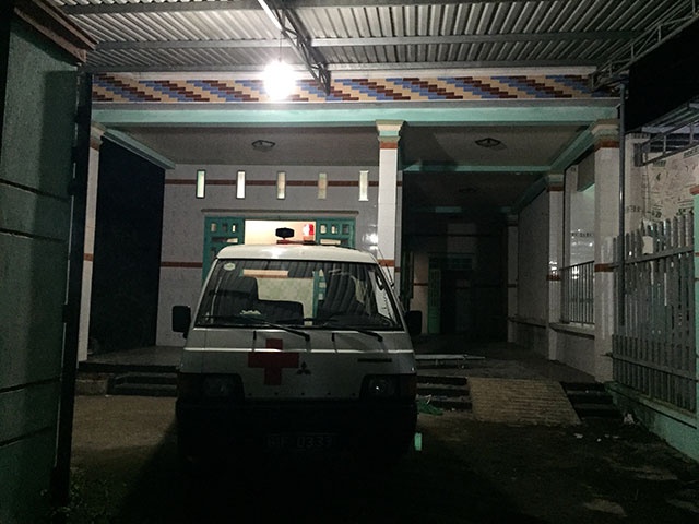 vua don ve nha moi ta hoa phat hien bon nuoc chua thi the nguoi dang phan huy