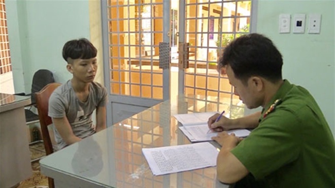 rut dao bam phong chet nguoi chi vi chung minh thu