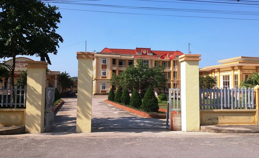thuc hu bi thu xa bi to chot cua lam viec voi nu cap duoi tai tru so trong dem