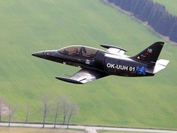 hon 200 nguoi cho 1 nguoi tren chuyen bay quoc te cua vietnam airlines