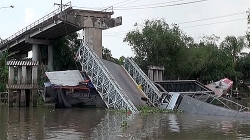 tien si lua tinh hang loat phu nu co nhieu con roi duoc giam an tu