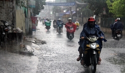 Ngày 13/6, thời tiết mát mẻ, xuất hiện mưa rào và dông cực mạnh