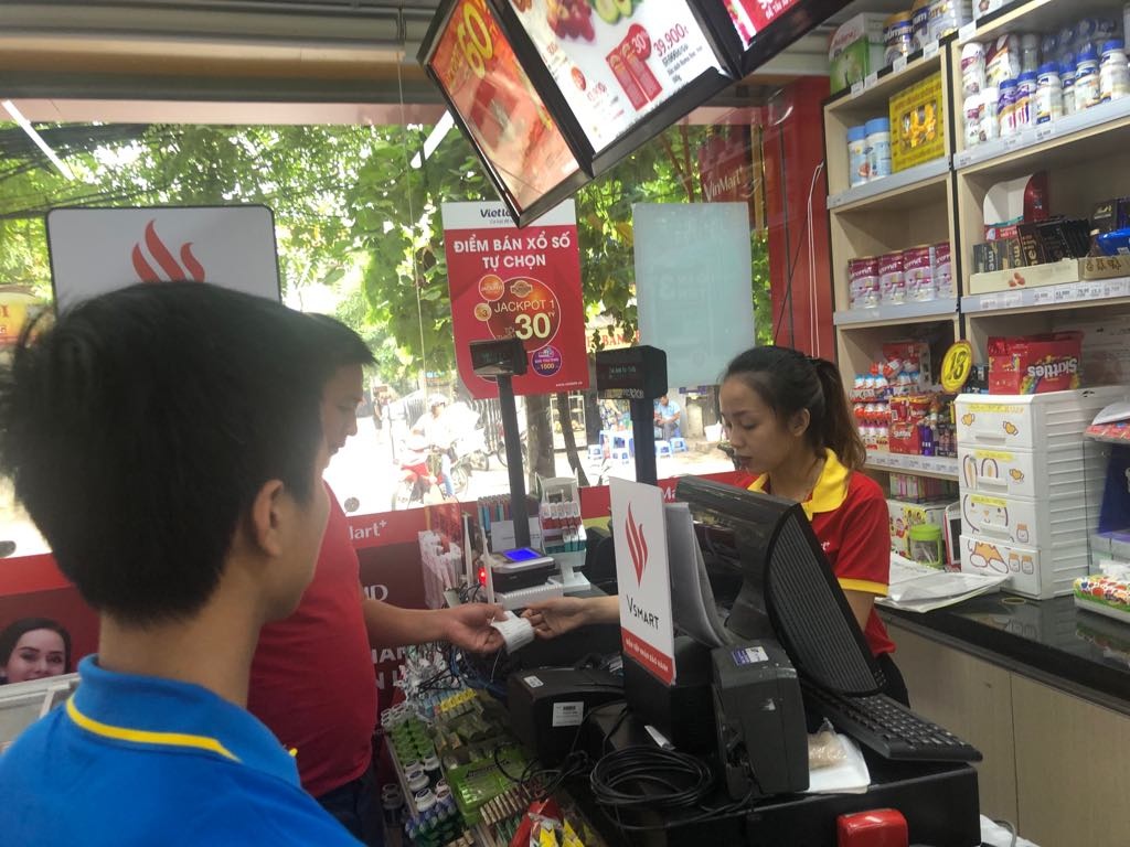 hang loat diem ban xo so dong cua vietlott nuong nho vinmart co cuu van duoc tinh the