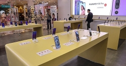 Hé lộ số tiền "khủng" Huawei thiệt hại sau trừng phạt của Mỹ