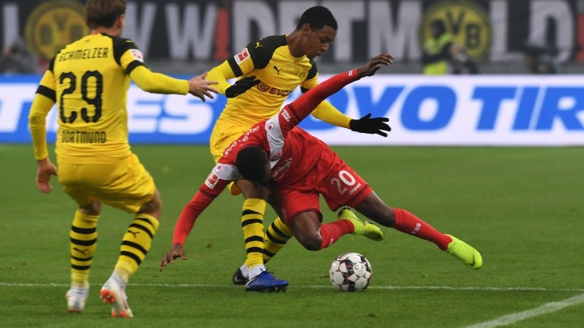 Soi kèo bóng đá, nhận định trận Fortuna Duesseldorf vs Dortmund (20h30-13/6) soi keo bong da tran fortuna duesseldorf vs dortmund 20h30 136