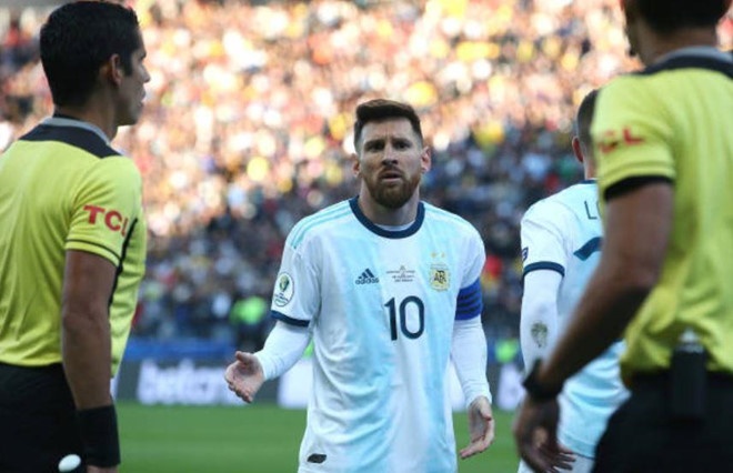 Messi có thể bị treo giò 2 năm