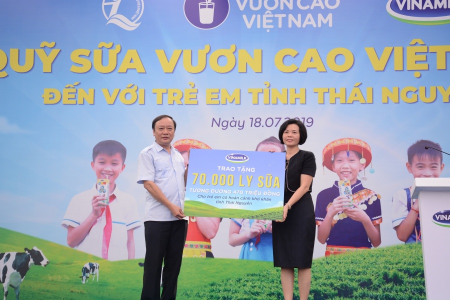 quy sua vuon cao viet nam va vinamilk chung tay vi tre em thai nguyen