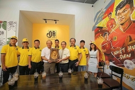Tin tức bóng đá Việt Nam hôm nay (2/7/2020): Bầu Đức tuyên bố cứng về tương lai ông Park