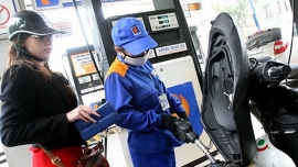 Giá xăng RON95, E5RON92 đồng loạt giữ nguyên từ 15h ngày 13/7/2020