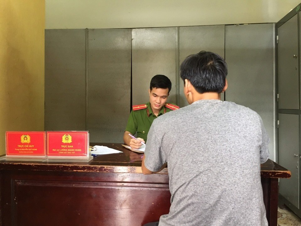 tai xe hanh hung 3 co gai tai ben xe yen nghia khai gi voi cong an