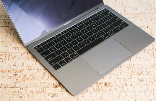nhung chiec laptop ly tuong danh cho tan sinh vien