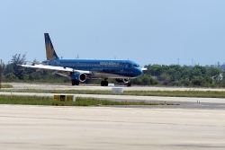 Vietnam Airlines điều chỉnh kế hoạch khai thác
do ảnh hưởng thời tiết xấu