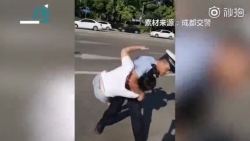 Video: Cô gái bị CSGT quật ngã vì dám manh động