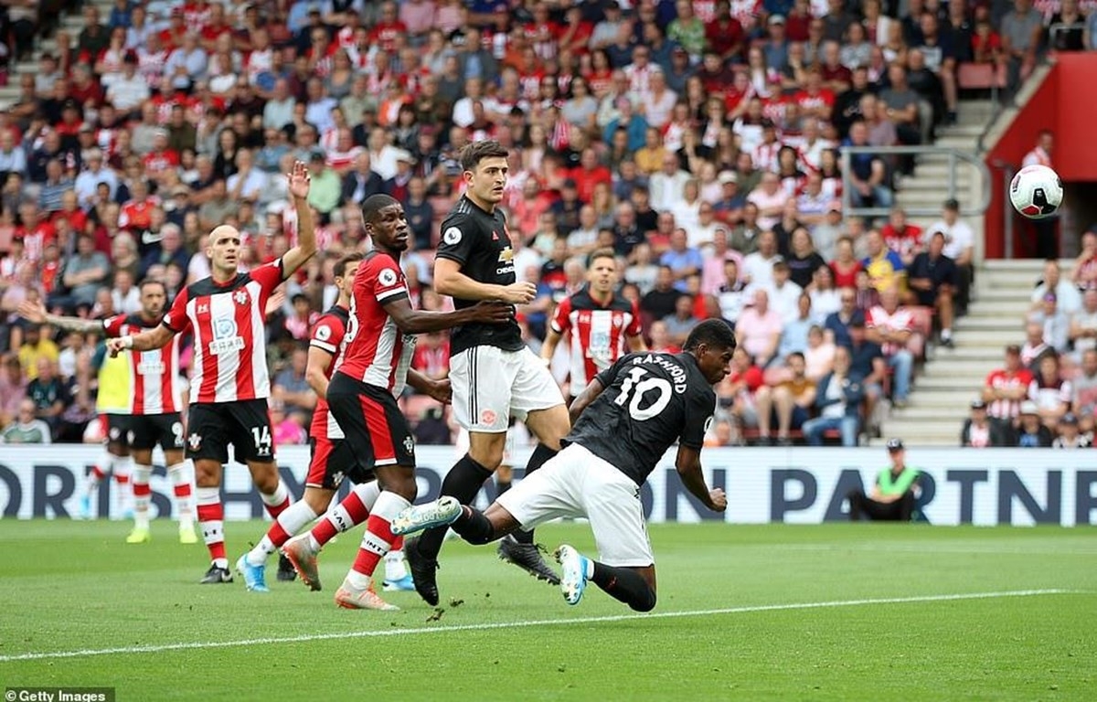 MU bị Southampton cầm hòa dù thi đấu hơn người mu chinh thuc gianh cu an 3 khong thang sau khi bi southampton cam hoa